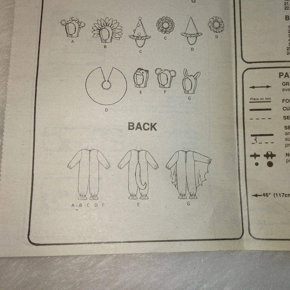 McCall's EASY to Sew Costumes Size 1-2-3